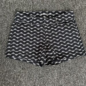 Old Navy Shorts Womens 0 Black Pixie Chino Flat Front Cotton Blend Preppy